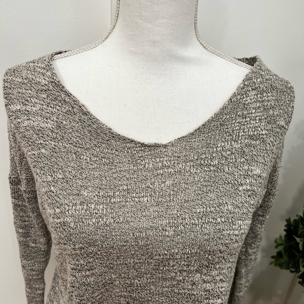Hollister long sleeve top - Picture 3 of 6
